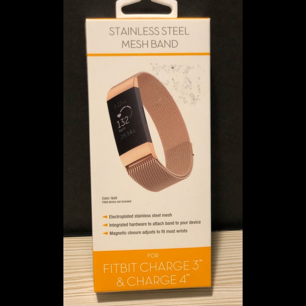 NWOT Fitbit Charge 3 & 4  stainless steel mesh band. Color Gold